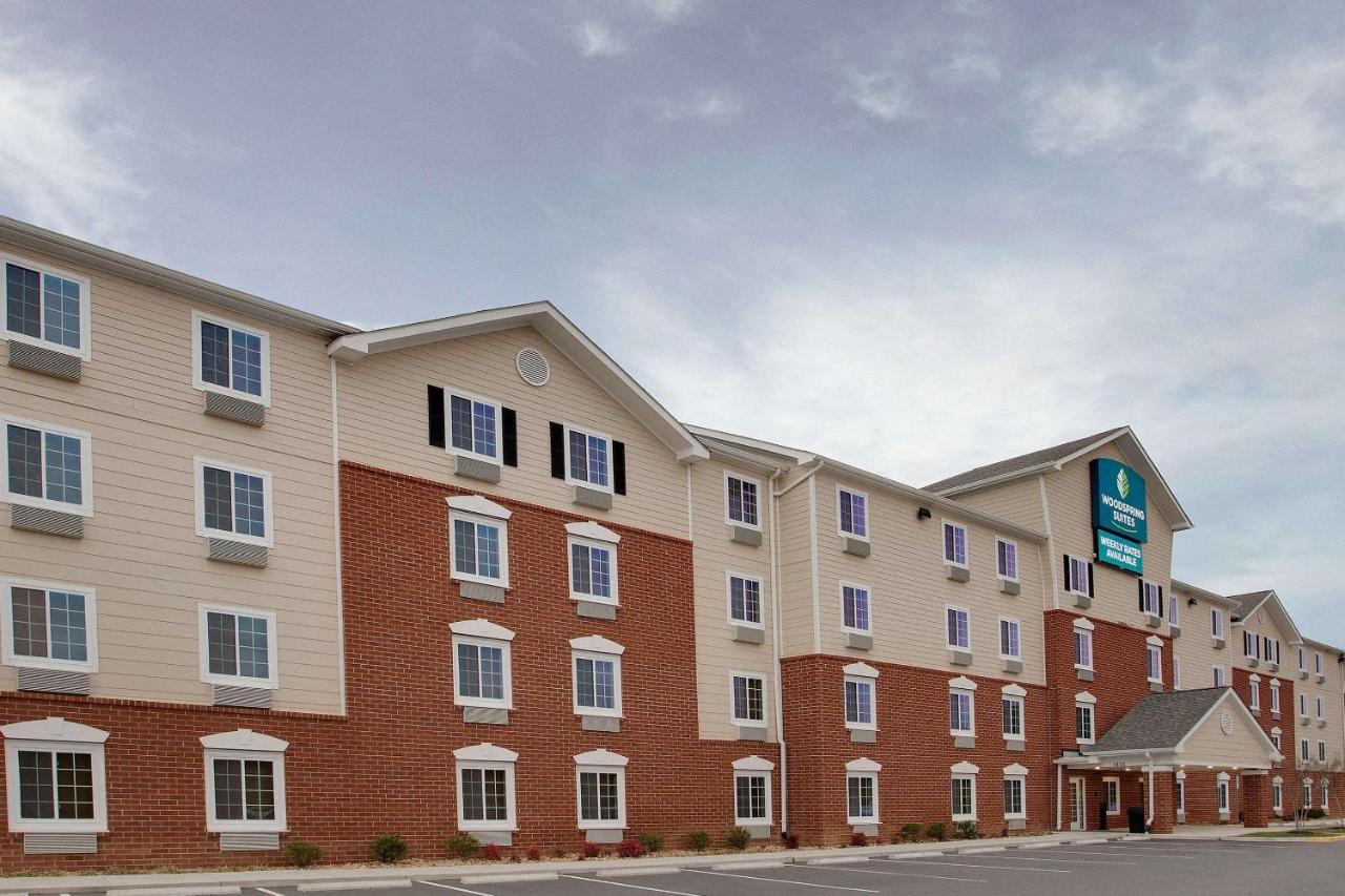 Woodspring Suites Fredericksburg Exterior photo